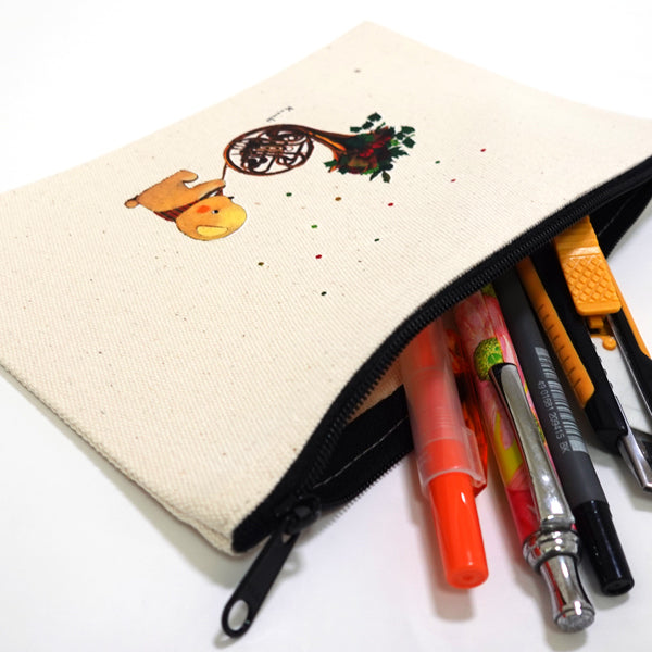 Flat pouch by Kazuaki Yamada "Bear Horn" canvas, picture book author, illustration, gift, animal, musical instrument