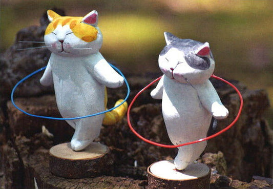 Postcard Risa Takahashi/Cat Clay Artist "Holding a Ring and Being Precious" 105 x 150 mm Animal Color Photo