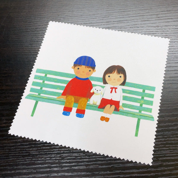 クリーニングクロス 山田和明「ゆきふるひにぼくは_なかよし」150×150mm メガネ拭き レンズクリーナー」絵本作家 水彩画